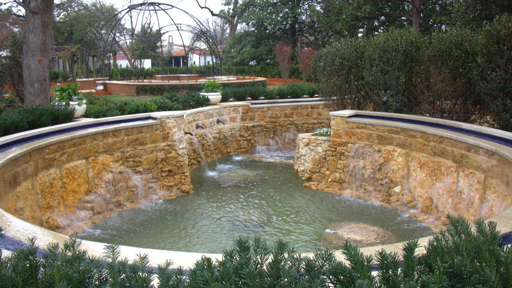 Bubbling Rush of the Fountains at the Magnolia Glade